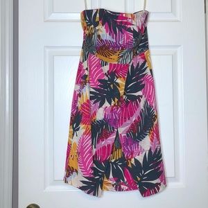 💥 Banana Republic Floral Dress💥